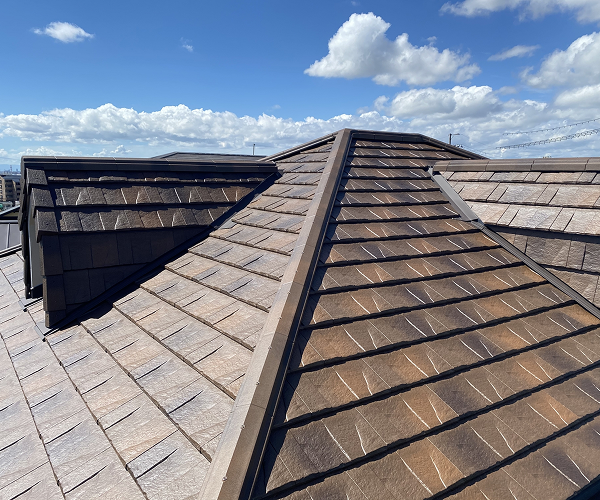 一般住宅の屋根の画像